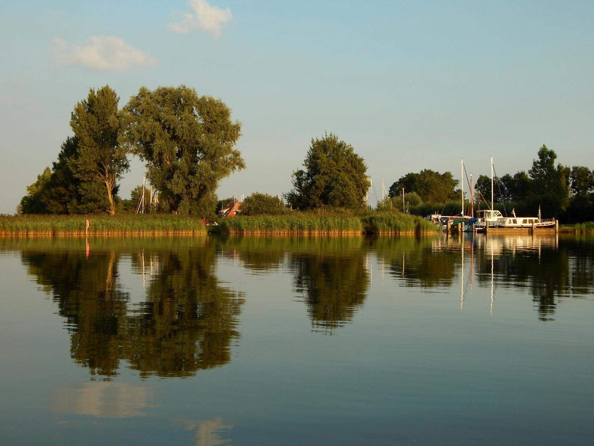 De Koevoet Apartment Teroele Bagian luar foto